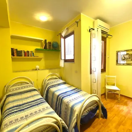 Apartment Rosy *
