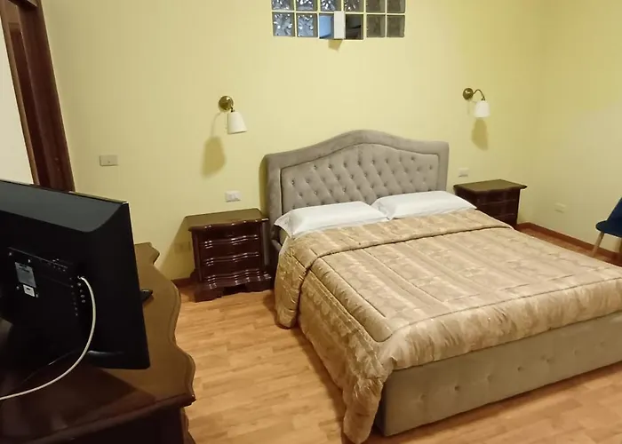 Rosy Apartment Giardini Naxos